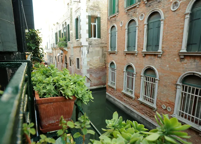 San Polo 1948 Centre