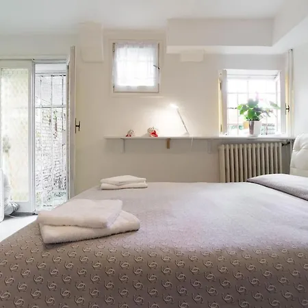 San Polo 1948 Centre Apartment