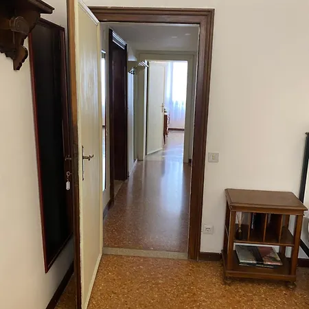 Apartment San Polo 1948 Centre *