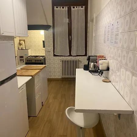 San Polo 1948 Centre Apartment