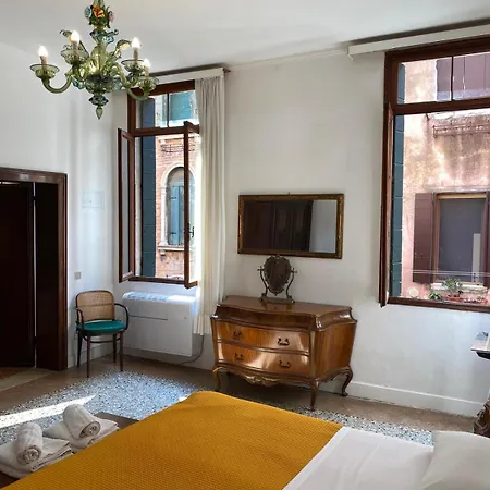 Apartamento San Polo 1948 Centre