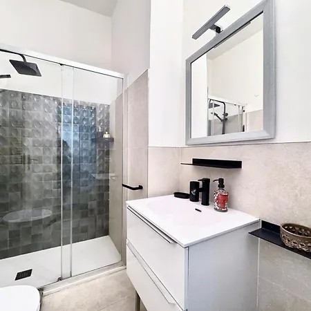 San Polo 1948 Centre *