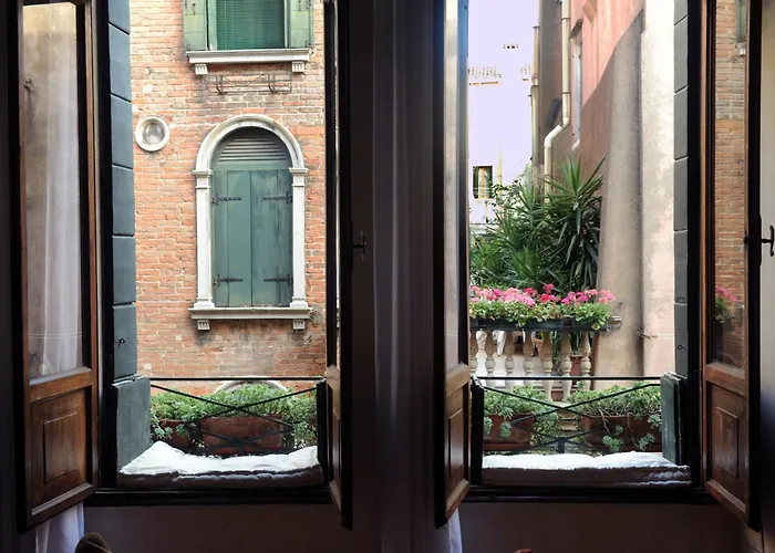 San Polo 1948 Centre * 베니스